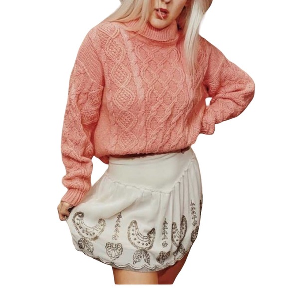 FREE PEOPLE BEADED MINI SKIRT SCALLOPED HEM WOMEN SIZE SMALL - Picture 2 of 10